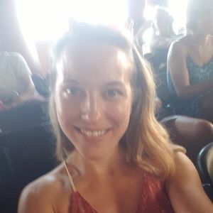 Meet your Posher, Tabitha